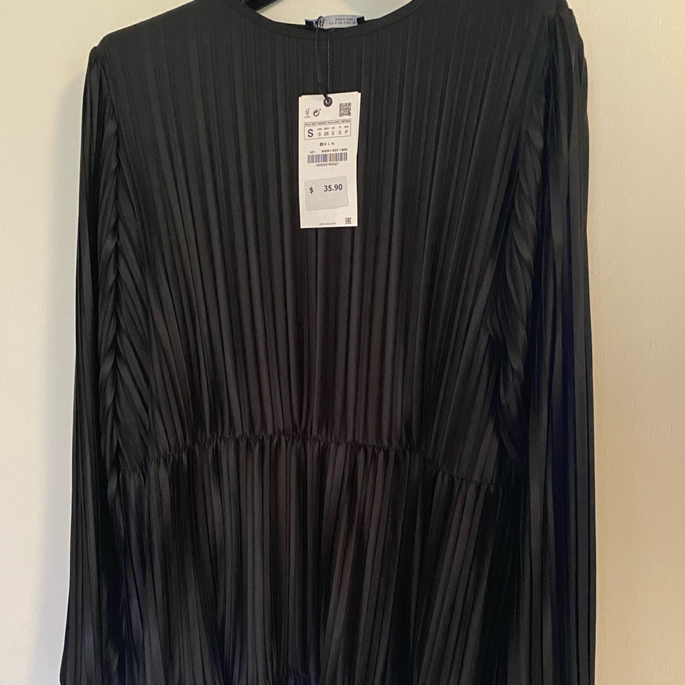 NWT Zara little black dress (S)